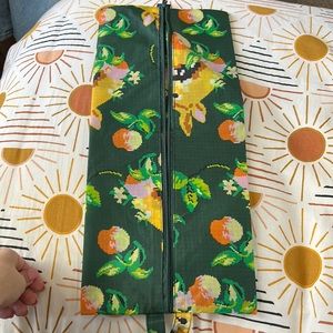 Large Baggu 3D Zip Set Needlepoint Deer